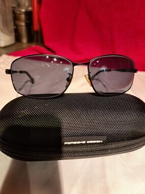 Porsche Design Men's Sunglasses with Black Case - Black Frame, Gray Lenses